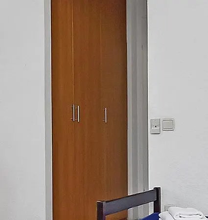 Triple Uvala Pokrivenik 2069j Maison d'hôtes 3*